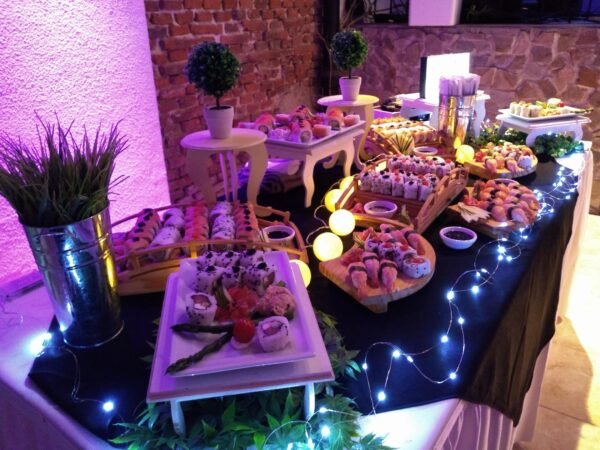 SUSHI BAR